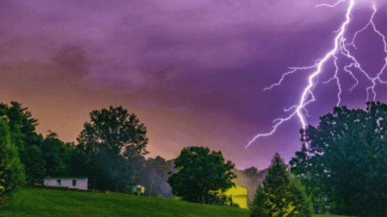 Should I Turn Off My Air Conditioner During A Thunderstorm